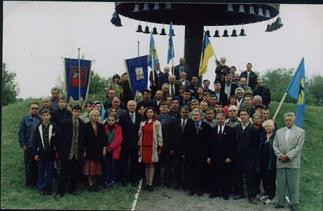 gruppa.jpg (30313 bytes)